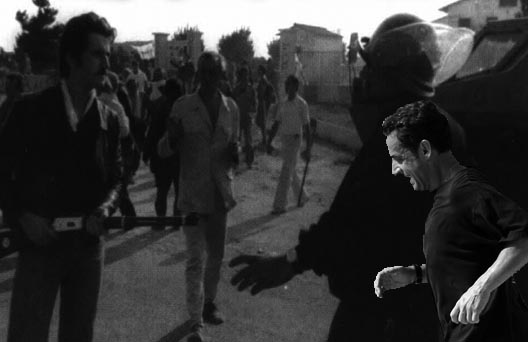 Allora, Sarkozy l'hà plasticatu o nò u muru di Berlinu ? Allora, Sarkozy l'hà plasticatu o nò u muru di Berlinu ?