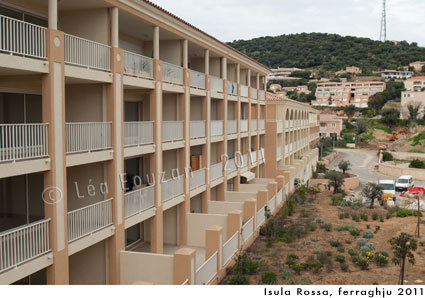Corsicagoffa : cumu a Corsica hè diventata goffa Corsicagoffa : cumu a Corsica hè diventata goffa
