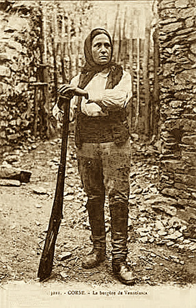 Perchè ci vole à esse fiera d'esse una strega Perchè ci vole à esse fiera d'esse una strega