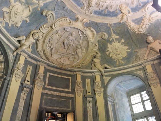 Perchè ci vole à andà in Ghjenuva