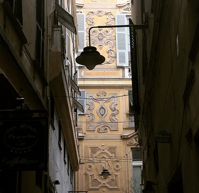 Perchè ci vole à andà in Ghjenuva Perchè ci vole à andà in Ghjenuva