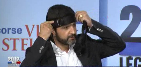 Bernard Angelini di u FN nant'à Via Stella ? O un suldatu di u Djihad nant'à Al Jazeera ? Bernard Angelini di u FN nant'à Via Stella ? O un suldatu di u Djihad nant'à Al Jazeera ?