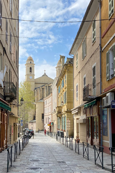 I lochi di Bastia di Pesciu Anguilla I lochi di Bastia di Pesciu Anguilla