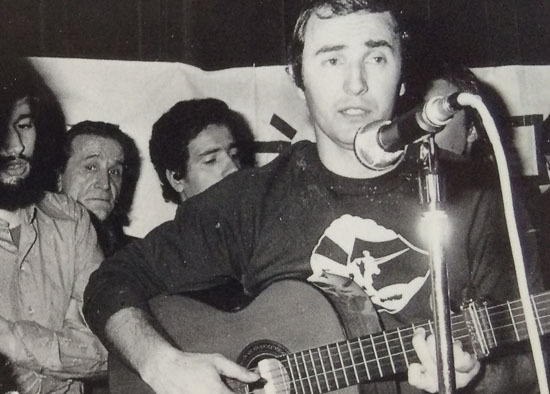 Canta u Populu Corsu, epica '"pattes d'eph è bleus de Chine" Canta u Populu Corsu, epica '"pattes d'eph è bleus de Chine"