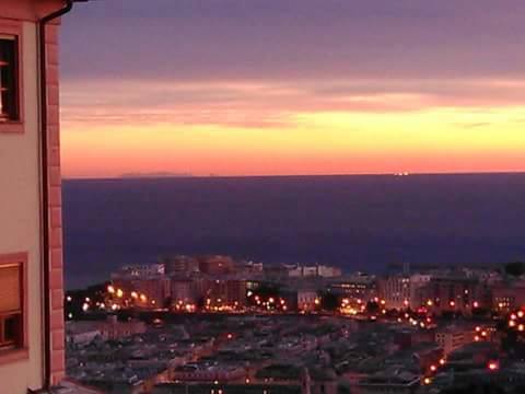 A Corsica vista da Genuva