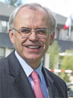 A frasa di u ghjornu : 'Il est interdit de s'exprimer autrement qu'en français dans l'hémicycle', Marc Laffineur, annerbatu, vice presidente di l'assemblea naziunale A frasa di u ghjornu : 'Il est interdit de s'exprimer autrement qu'en français dans l'hémicycle', Marc Laffineur, annerbatu, vice presidente di l'assemblea naziunale