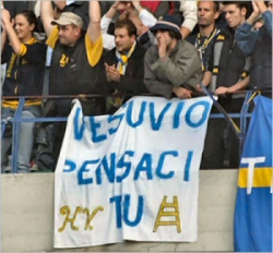 U best of di i striscioni d'insulte innù i stadii