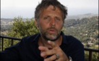 Stéphane Guillon più forte chè Christian Clavier