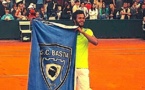 Lokoli face sventulà a bandera corsa à Roland Garros