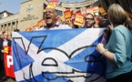 Scozzia : tutti contr'à u "yes"