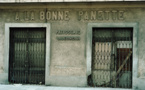 Sustenite u filmu "entrez, on ferme"