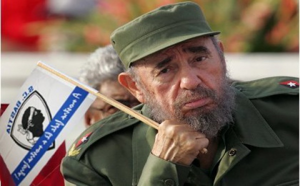 Sorte Fidel, entra Raùl