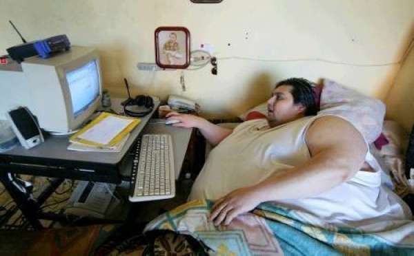 E newtizie settimanale, in quattru è trè sette !